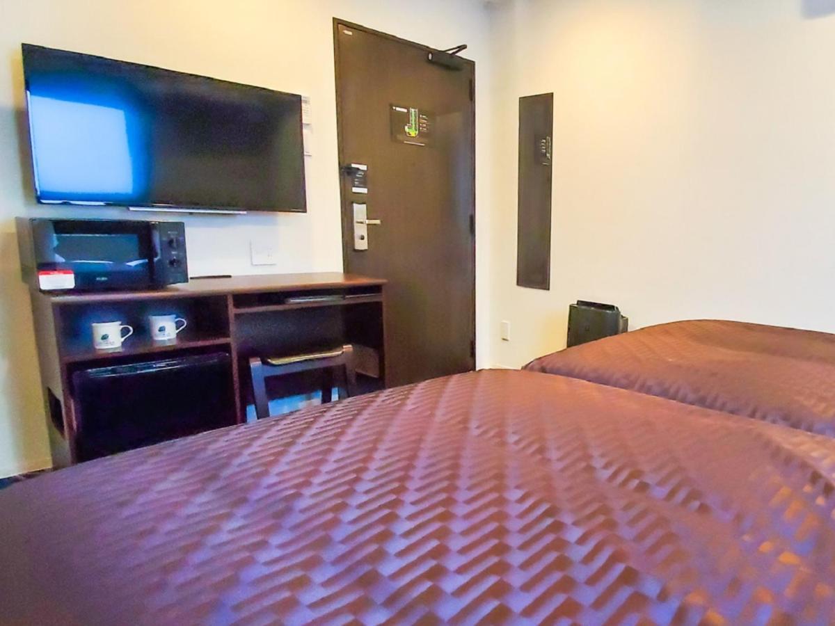 Hotel Livemax Yokohama Stadium Mae Kültér fotó